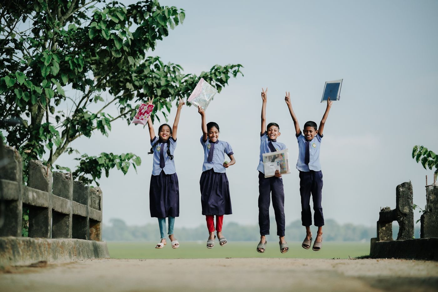 Schoolchildren on an Indian campus